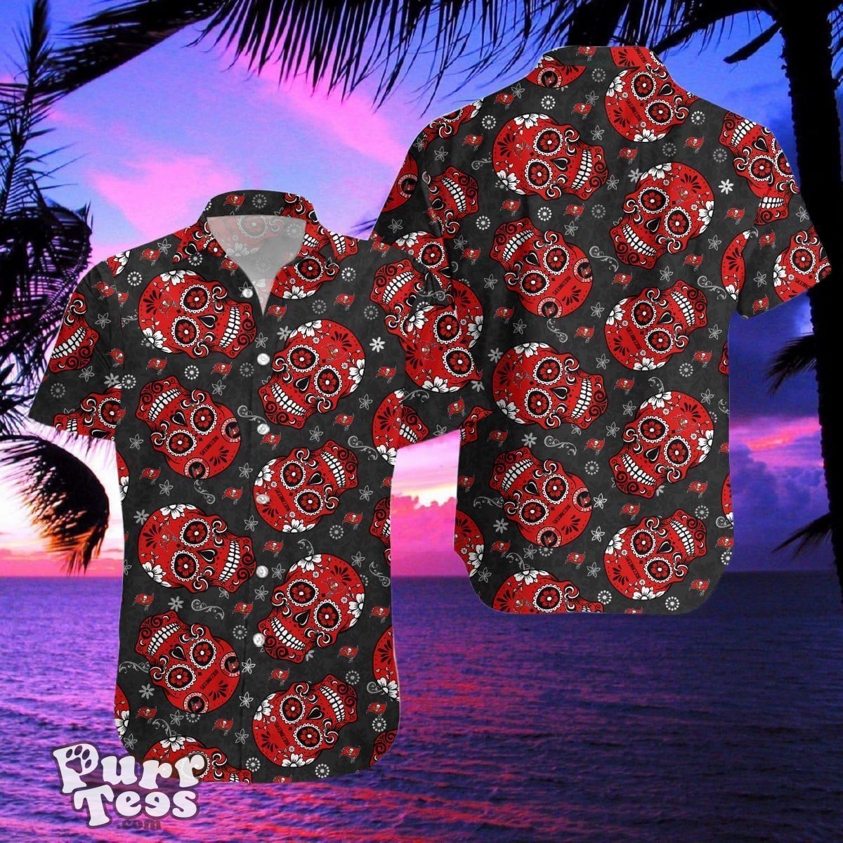 Tampa Bay Buccaneers SKull Hawaiian Shirt And Shorts Best Gift For Men And Women Product Photo 2