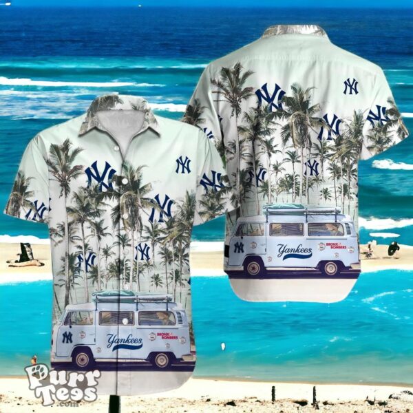 New York Yankees MLB Tropical Hawaiian Shirt Best Gift For Fans Product Photo 1