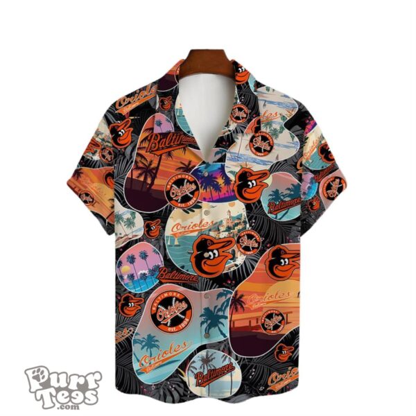 Baltimore Orioles Retro Summer Pattern Hawaiian Shirt Product Photo 2