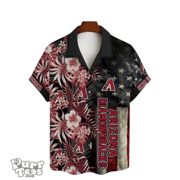 Show Your Love with the Arizona Diamondbacks 3D Hawaiian Shirt for Men & Women Product Photo 2