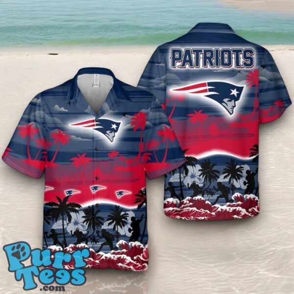 New England Patriots Hawaiian Shirt Tropical 3D Summer Beach Gift For Men Women Product Photo 1